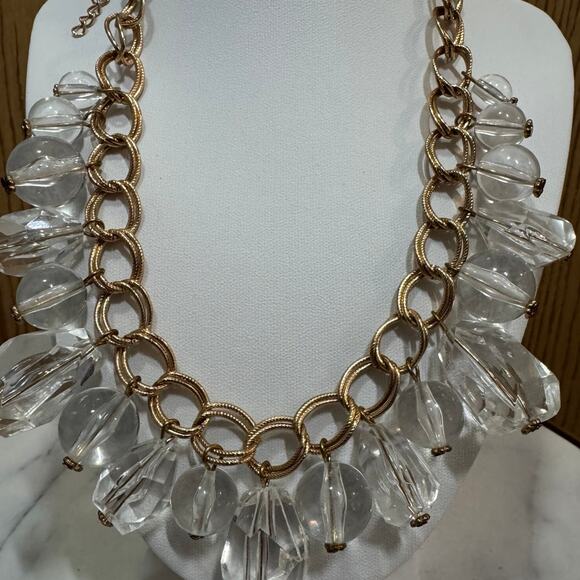 Jewelry - Necklace Statement NWOT’